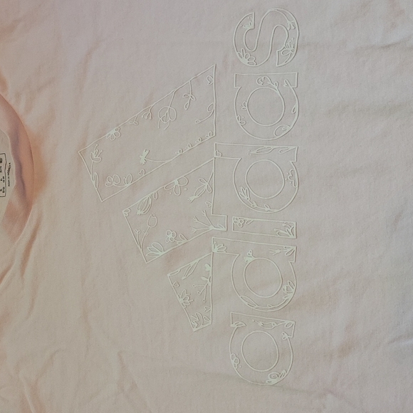 Adidas T-Shirt Short Sleeve Junior XL Pink White Floral Graphic - Picture 2 of 6